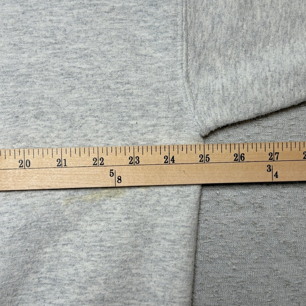 Gildan Mens Sweatshirt XL Gray The Grinch Christmas Graphic Crewneck Pullover - Picture 6 of 9